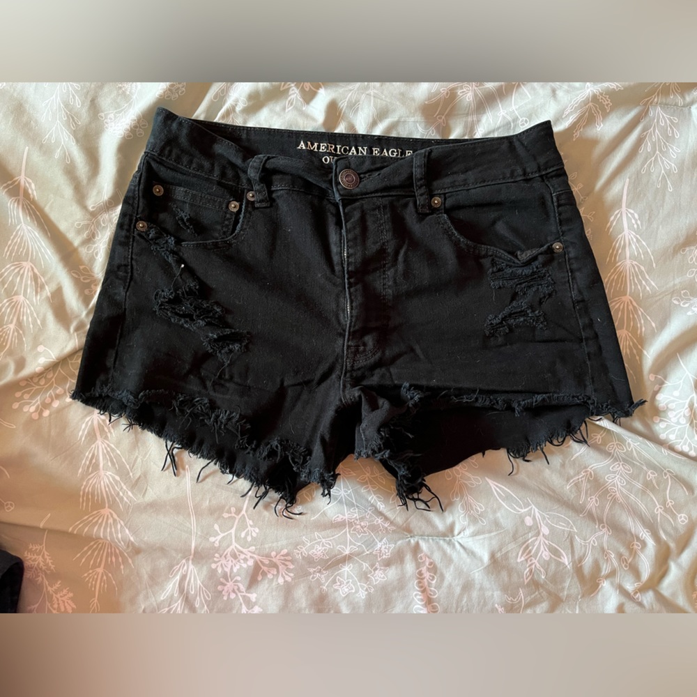 Black American Eagle stretch jean shorts